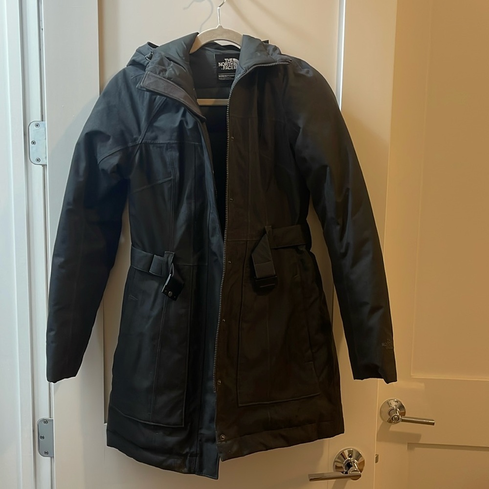 Warm north face parka